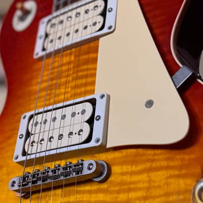 Gibson Les Paul OEM Custom Shop Historic 1959 Reissue Pickguard and Aged Bracket Set Cream image 2