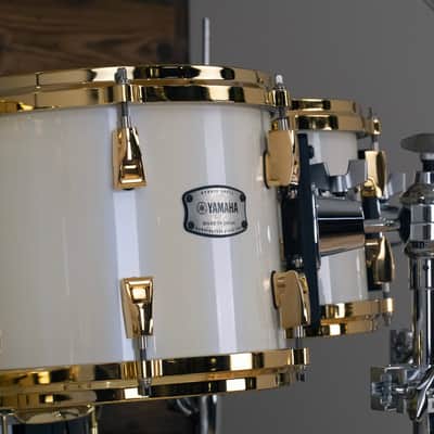 YAMAHA PHOENIX PHX 6 PIECE DRUM KIT, POLAR WHITE WITH GOLD FITTINGS image 10