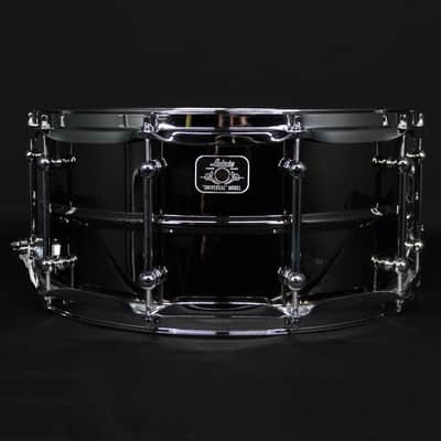 Ludwig 6.5" x 14" Universal Brass Snare Drum, Chrome Hardware image 1