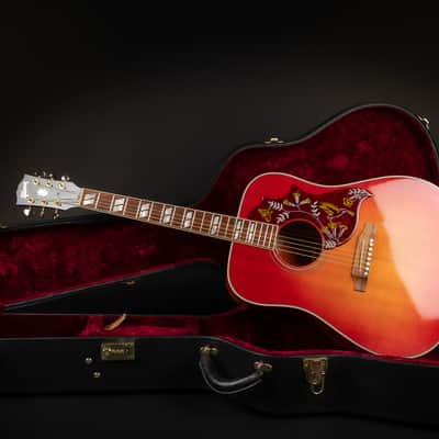 2014 Gibson Limited Edition Hummingbird Quilt - Heritage Cherry Sunburst | USA Bozeman Custom Dreadnought Acoustic Guitar L.R. Baggs Pickup | OHSC image 2