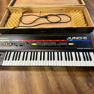 Roland Juno-6 61-Key Polyphonic Synthesizer 1982 - 1984 - Black image 2