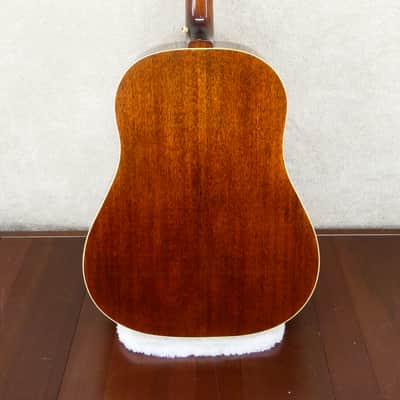 Gibson J 45 1951 - Sunburst w/Gibson HSC #6572 27 Refinished and re decaled image 12
