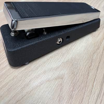 Real McCoy Custom RMC4 Picture Wah Dark Grey/Chrome image 3