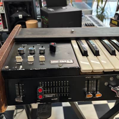 Univox Minikorg 700s 1974 - Black image 3