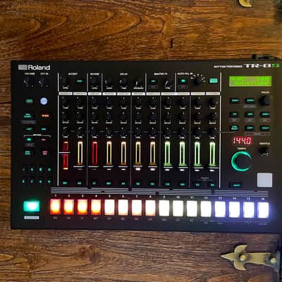 Roland TR-8S AIRA Rhythm Performer with Sample Playback 2018 - Present - Black image 5