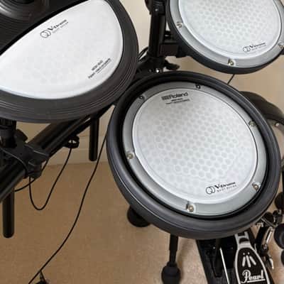 Excellent condition - Roland VQD106 V-Drum Kit with Mesh Pads (with TD-07 module)- Black Bild 3