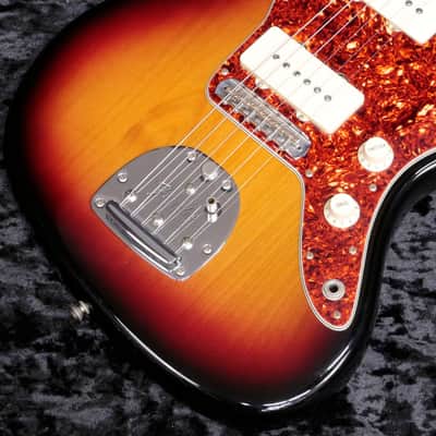 FENDER USA American Vintage '62 Jazzmaster 3-Color Sunburst [V159176] (07/28) image 2