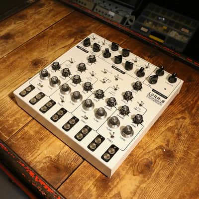 Soma Laboratory Lyra-8 Organismic Synthesizer 2017 - 2020 - White image 4