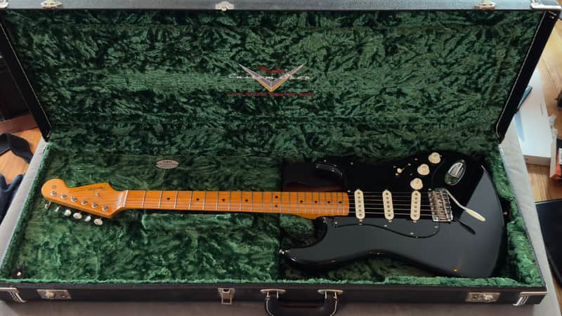 Fender Custom Shop David Gilmour NOS Stratocaster – Excellent – Discontinued – COA