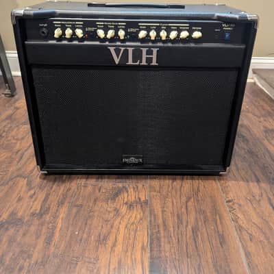 VLH 60-watt solid state combo guitar amplifier - Black image 1
