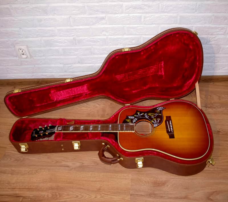 Gibson Hummingbird Original Heritage Cherry Sunburst