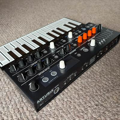 Arturia MicroFreak 25-Key Algorithmic Synthesizer 2019 - Present - Black image 3