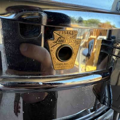 Vintage 60's Ludwig Supraphonic 5.5x14 Snare Drum (Rm 4) image 2