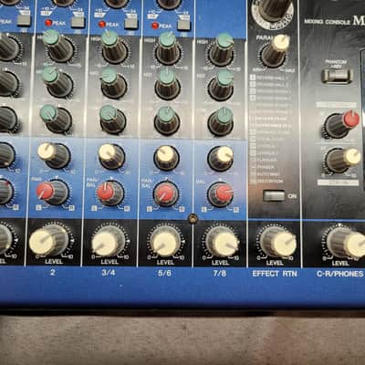 Yamaha MG8/2FX 8-channel Analog Mixer - Blue image 6
