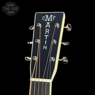 Martin Custom Shop Dread Red/White/Blue Sitka/EIR w/case 2868625 image 4