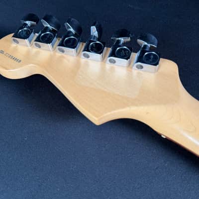 Fender Highway One Stratocaster Rosewood Cocoa Transparent (2002) image 8