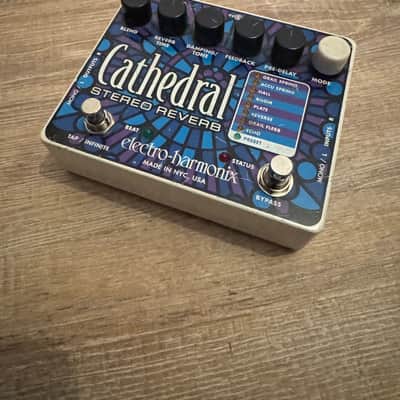 Electro-Harmonix Cathedral Stereo Reverb | Reverb The Netherlands