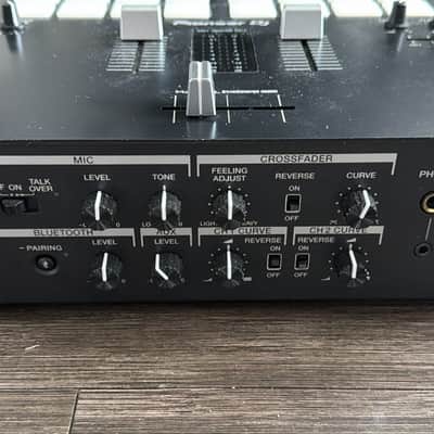 Pioneer DJM-S7 2-Channel Serato Digital Mixer 2021 - Present - Black image 3