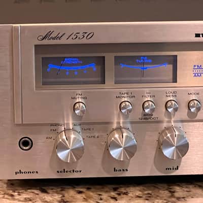 Marantz 1530 Vintage AM FM Stereo Receiver (Serviced)(Sweet) 1978 image 3
