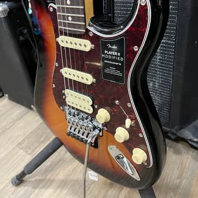 Fender Player II Modified Stratocaster HSS Floyd Rose with Rosewood Fretboard 2025 - Present - 3-Color Sunburst image 4