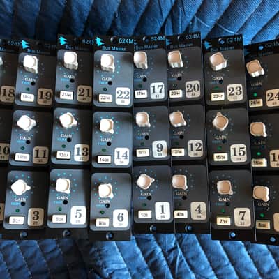 API Legacy Plus 48 channel console image 25