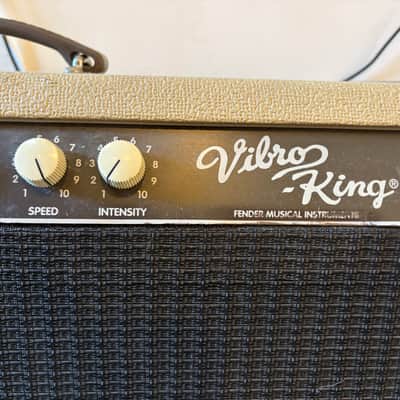Fender Vibro-King CSR 4 60-Watt 3x10” Tube Combo – Early Production – Blonde/Tan image 4