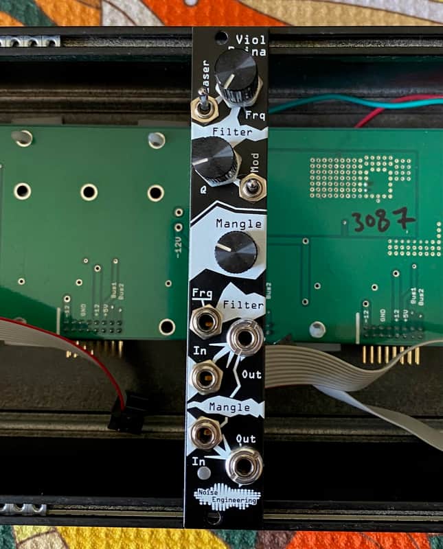 Noise Engineering Viol Ruina