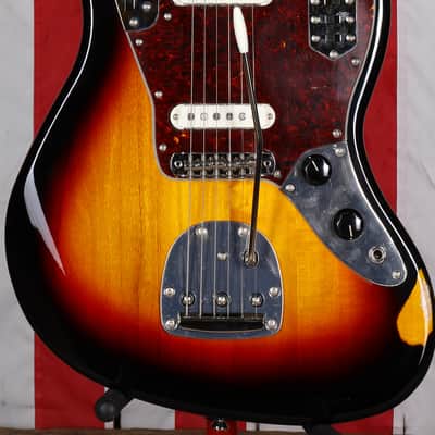 Squier Classic Vibe '70s Jaguar - 3-Tone Sunburst image 2