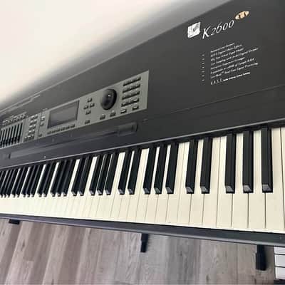 Kurzweil K2600XS 88-Key Digital Sampling Workstation Synthesizer 2000s - Black