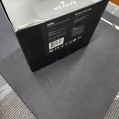 HEAVYS H1H Multi-Driver Headphones Bundle image 3
