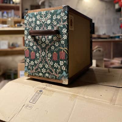 Heavy Seas 1x12 guitar cab Custom - Blackthorns / Golden Oak image 20