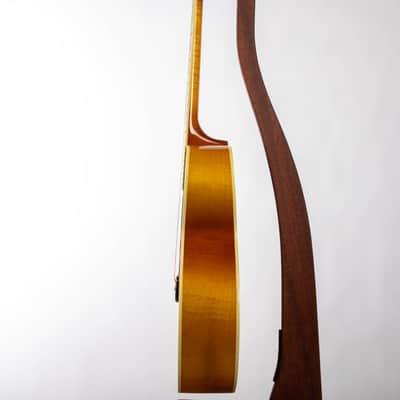 Gibson SJ-200 60s Original, Heritage Cherry Sunburst | Demo image 6