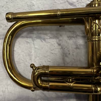 JW York and Sons Vintage Al-Tru Cornet with Case and Mouthpieces image 4