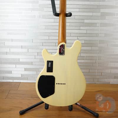 Sterling JV60-TBM James Valentine Signature - Transparent Buttermilk image 11