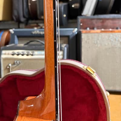 Hive Hornet Tenor Ukulele #13015 – Spruce / Mahogany – Gold Waverly Tuners – Ameritage Case image 10
