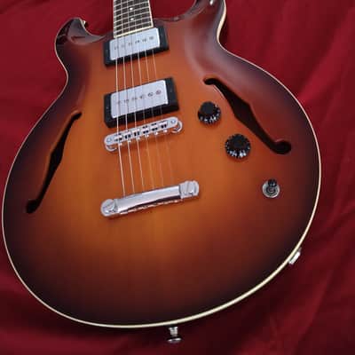 Hamer Newport Pro USA 2008 Jazzburst image 3