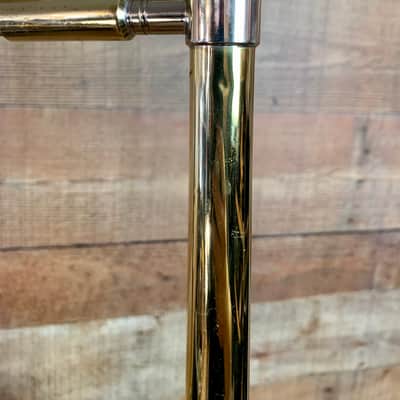 Holton TR602 Collegiate Trombone image 7