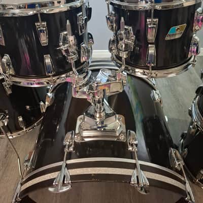 Ludwig  70's Blue and Olive Badge Black Cortex 7 pc shells image 2
