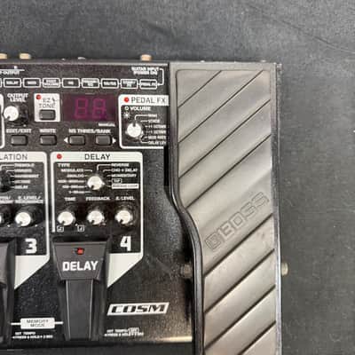 Used BOSS ME-70 Guitar Multiple Effects Pedal with AC Adapter image 4