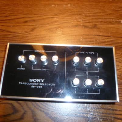 Sony SB-300 Mid 80's - Gloss Black image 1