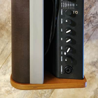 Fender Acoustic 100 2-Channel 100-Watt 1x8" Acoustic Guitar Amp w/ foot pedal - Natural Blonde image 5
