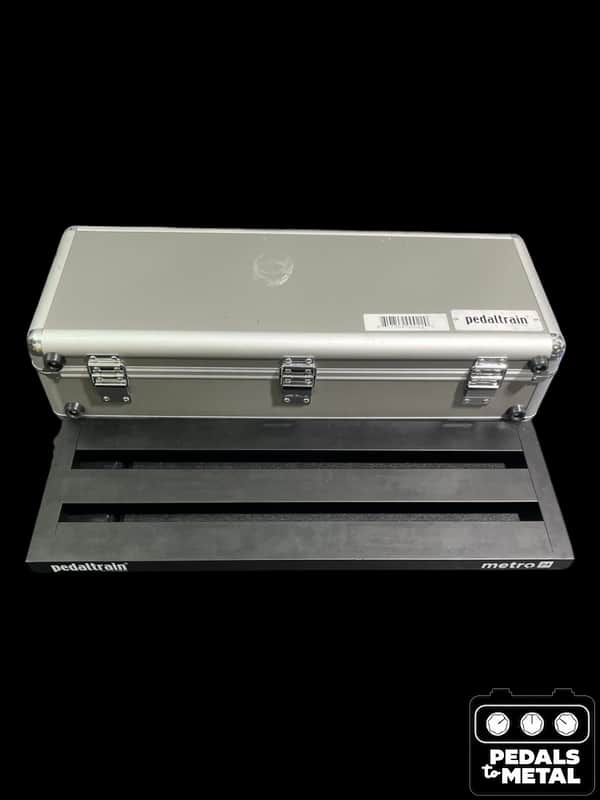 Pedaltrain Metro 24 With Hard Case