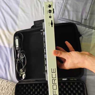 AKAI Force + 2TB SSD + Decksaver + UDG Case image 4