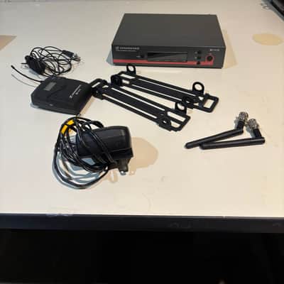 Sennheiser EW-112 G3 B Wireless Lavalier System - B Band (626-668MHz) 2010s - Black image 6