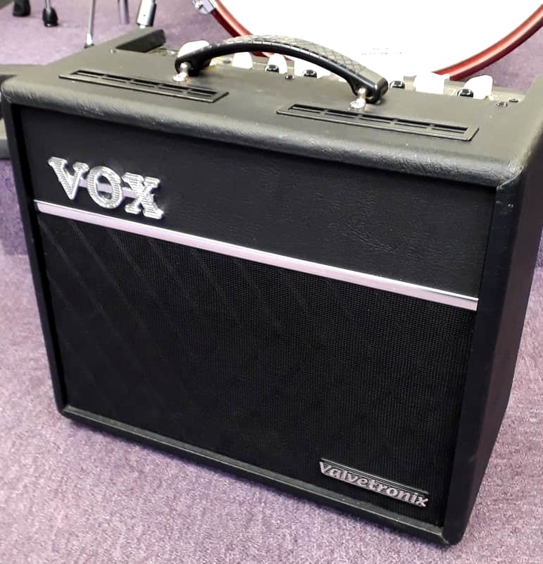 Vox Valvetronix VT20+ 20W Guitar Modeling Amp - Black image 1