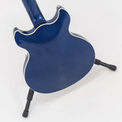 Harmony Standard Comet Semi-hollow Electric Guitar - Midnight Blue (Used) with Hard Case image 4
