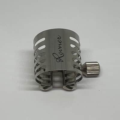 Rovner Ligature for Bb Clarinet P-1R - platinum metal image 3