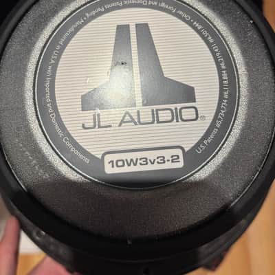 JL Audio 10W3v3-2 Subwoofer with ported box image 3