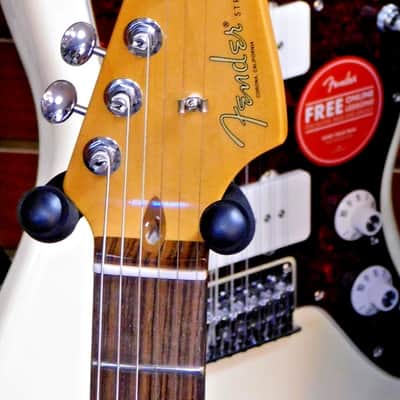2025 Fender American Professional Classic Stratocaster Electric Guitar w/Gig Bag! Faded Black! VERY NICE!!! image 7