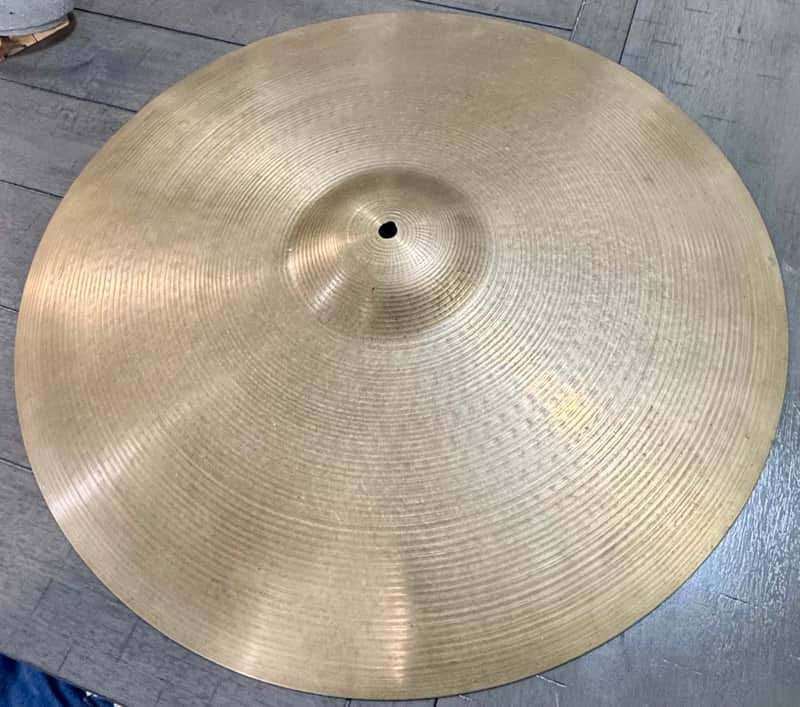 Zildjian 22 inch A ride 60s image 1